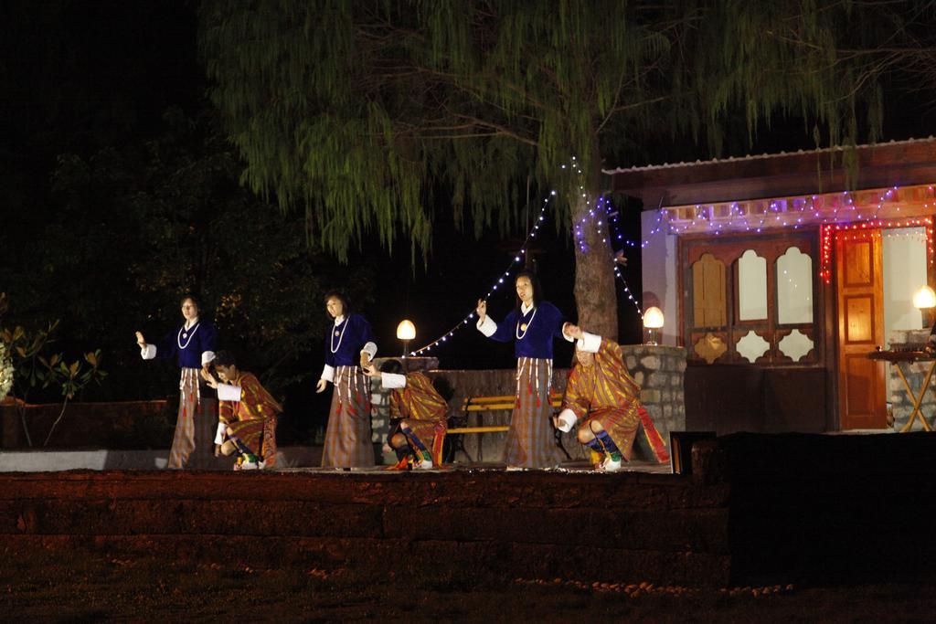 Kichu Resorts Paro Luaran gambar