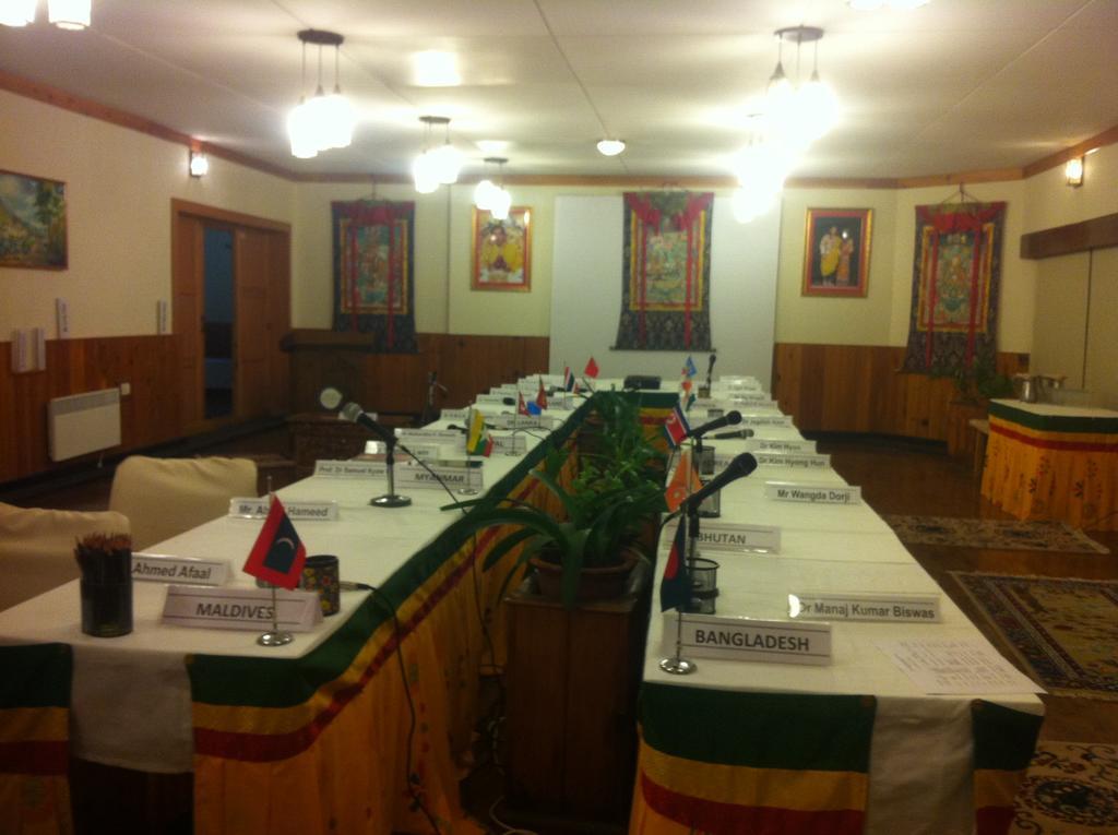 Kichu Resorts Paro Luaran gambar