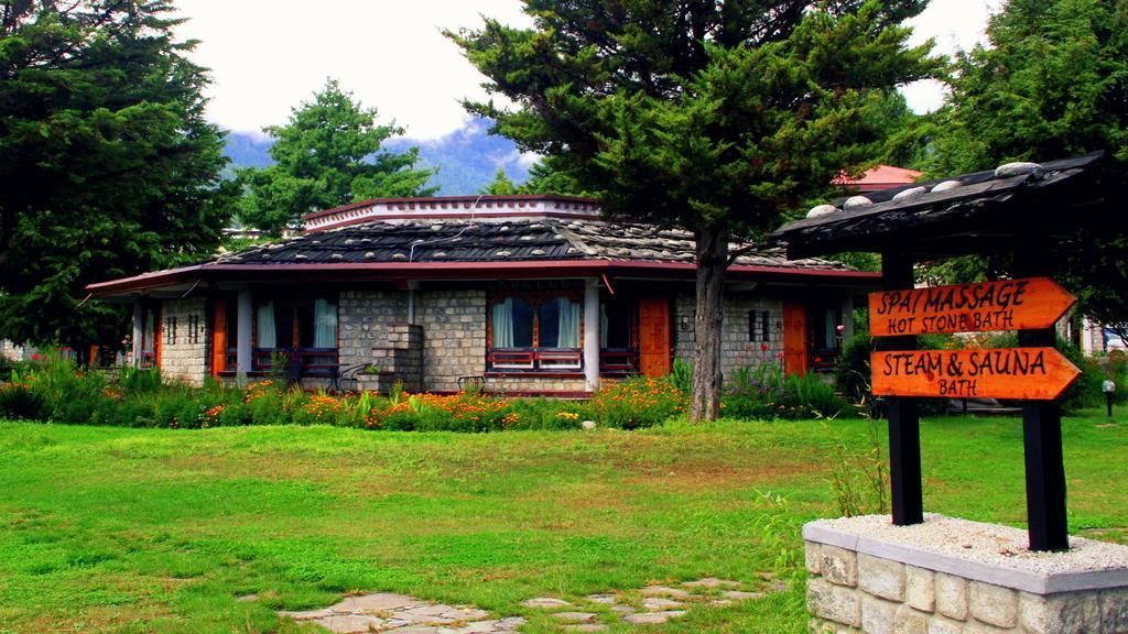Kichu Resorts Paro Luaran gambar