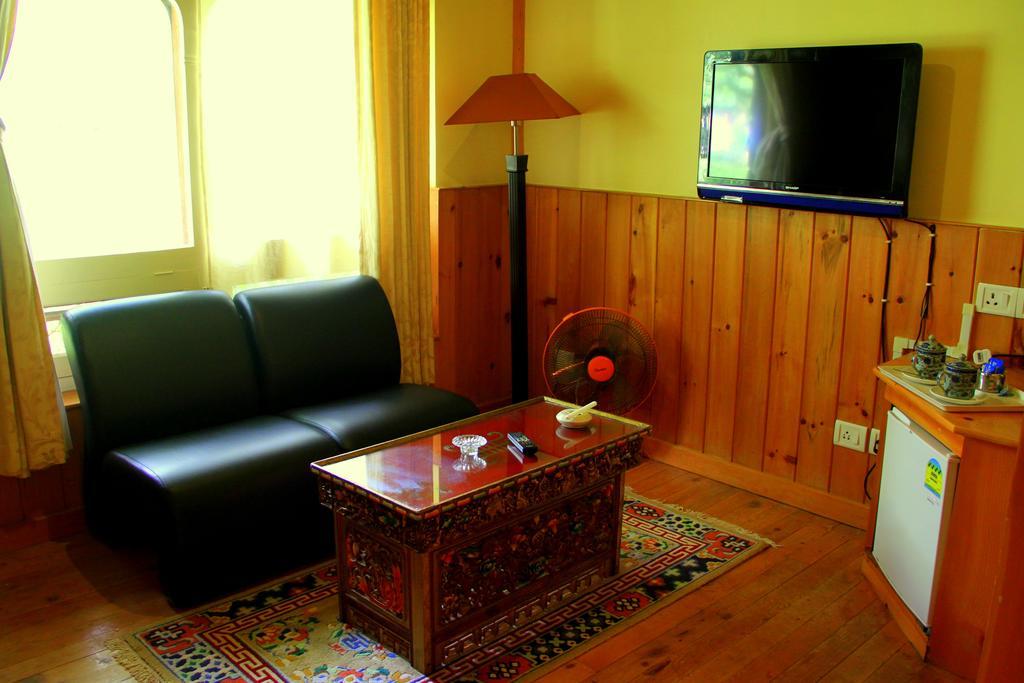 Kichu Resorts Paro Luaran gambar